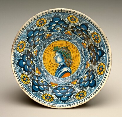 Deep bowl with "Persian palmette" ornament; in the center, a profile bust of a young man wearing a wreath
