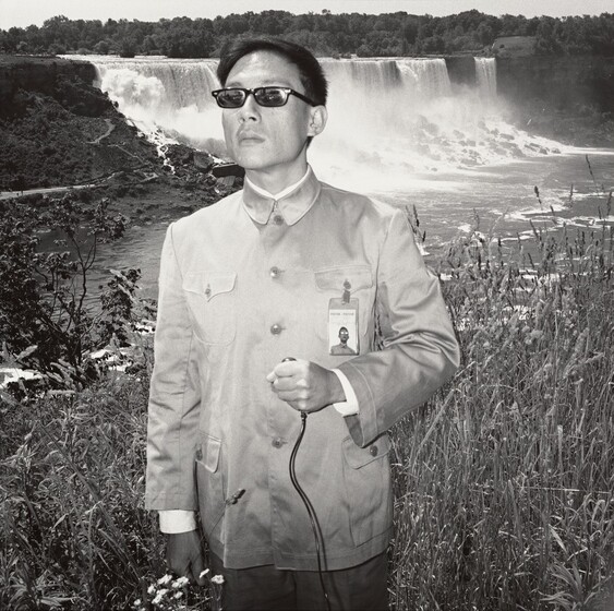 Tseng Kwong Chi, Niagara Falls, New York, 1984, printed 2022