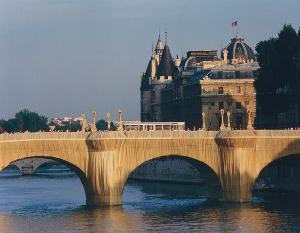 The Pont Neuf Wrapped, Paris, 1975-1985