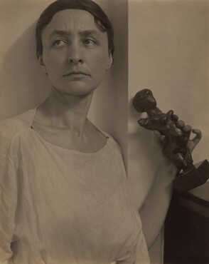 image: Georgia O'Keeffe with Matisse Sculpture