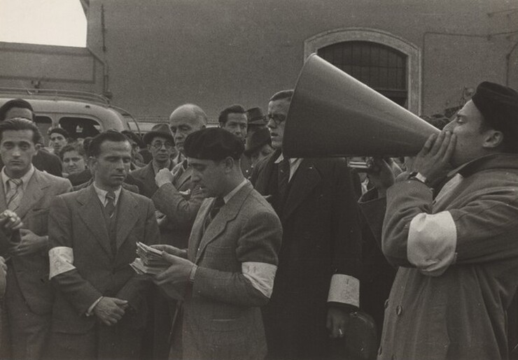 David Seymour (Chim), Spanish Refugees Preparing to Board S.S. Sinaia, 1939