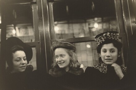 Walker Evans, Subway Portrait, 1938-1941