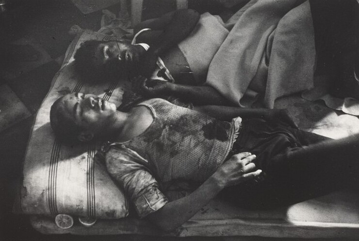 Civilians, Port Said (Suez Crisis) David Seymour (Chim), Civilians, Port Said, November 9, 1956