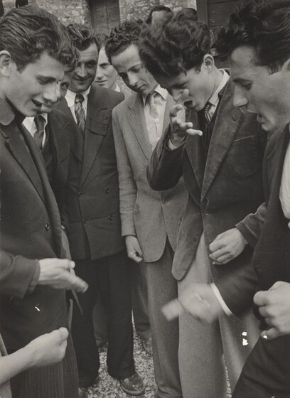 Sunday Afternoon, Baldo Plays Morra David Seymour (Chim), Sunday Afternoon, Baldo Plays Morra, 1951