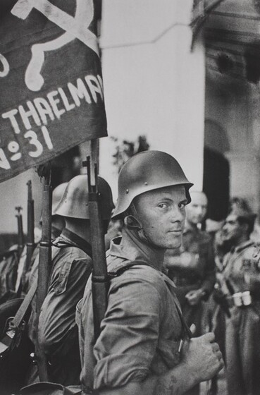 The Ernst Thaelmann Brigade David Seymour (Chim), The Ernst Thaelmann Brigade, 1936, printed 1982